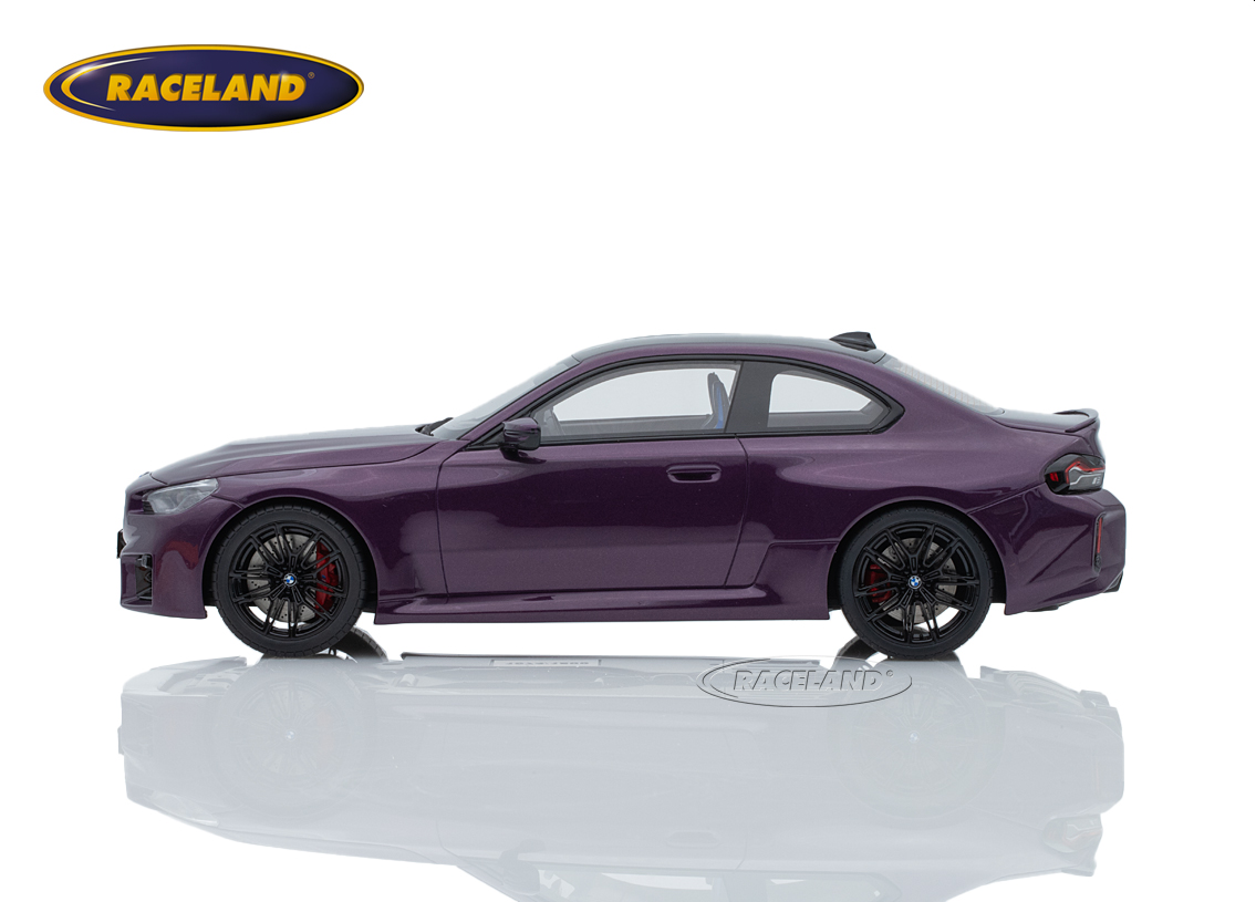 BMW M2 2023 - lila