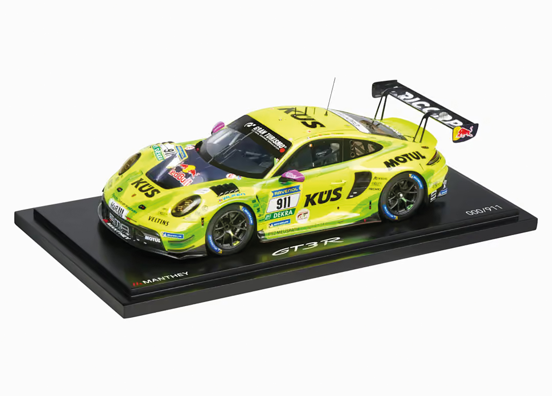 Porsche 911 GT3 R Manthey EMA 2° 24H Nürburgring 2025