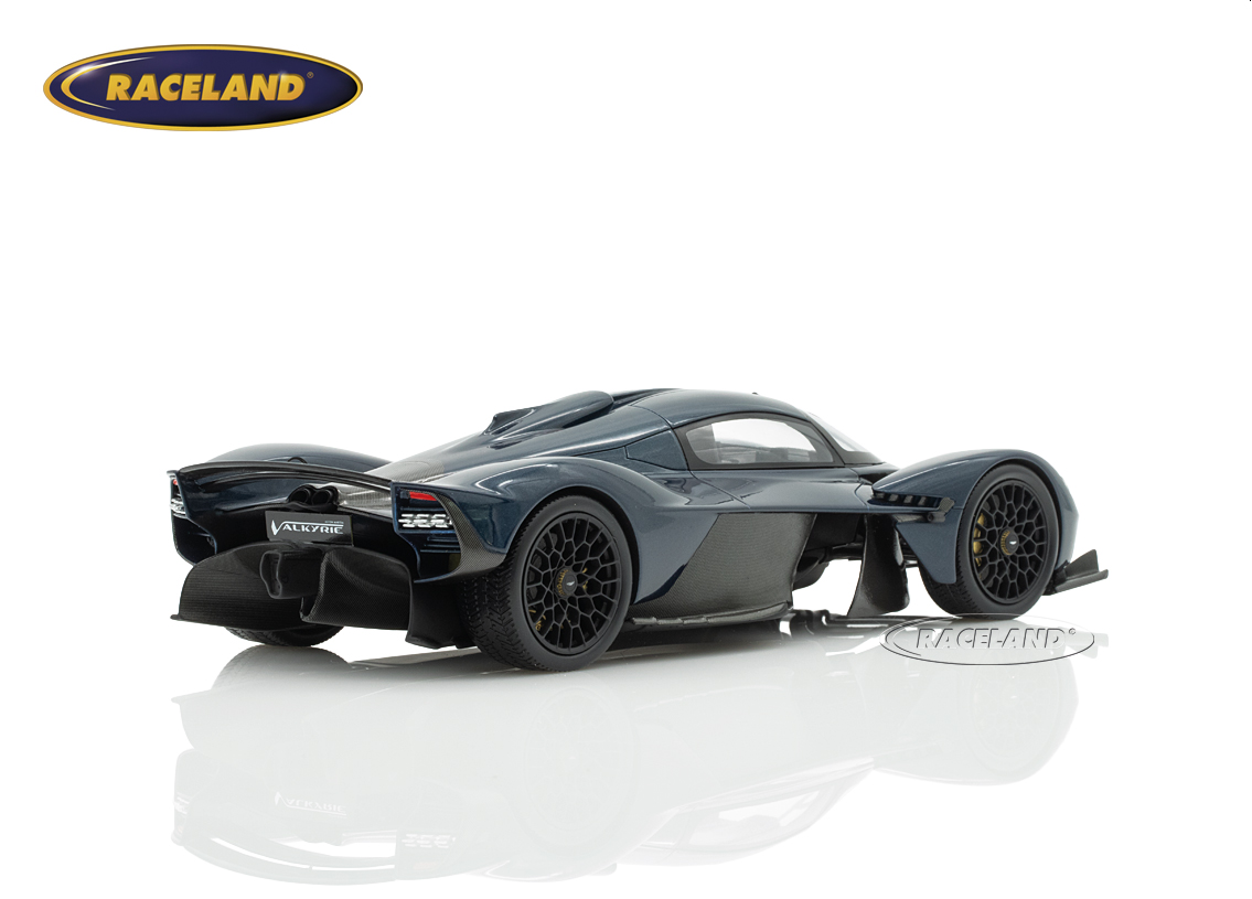 Aston Martin Valkyrie 2021 - liquid petroleum