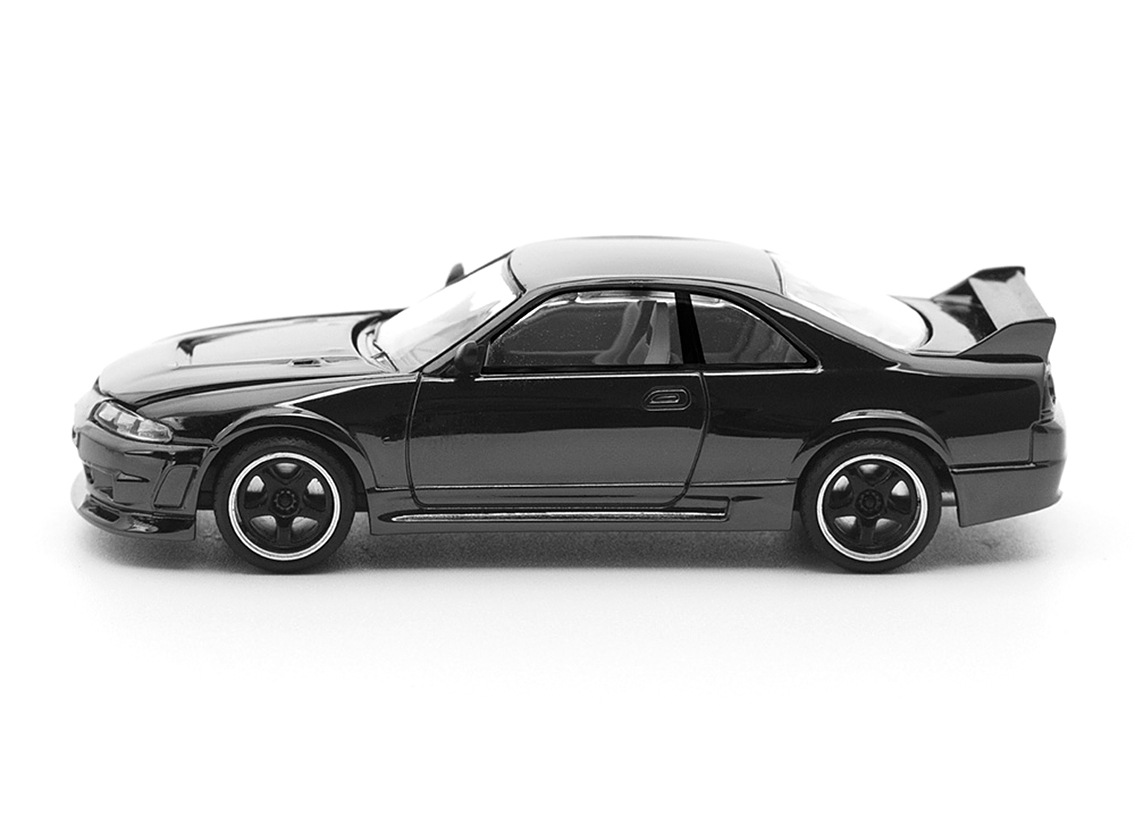 Nissan Skyline GT-R R33 Dark Chrome Series