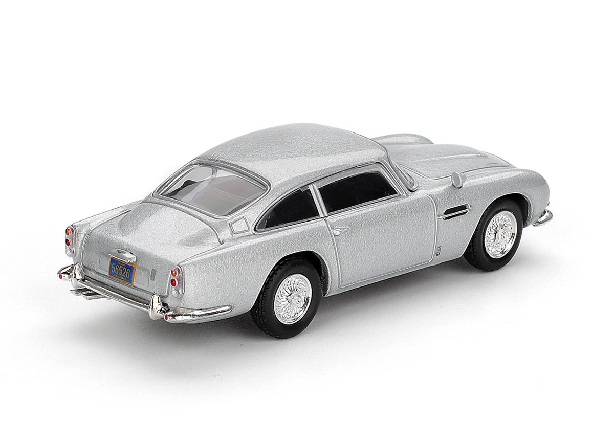 Aston Martin DB5 James Bond - Casino Royale 2006 - Englischer Blister