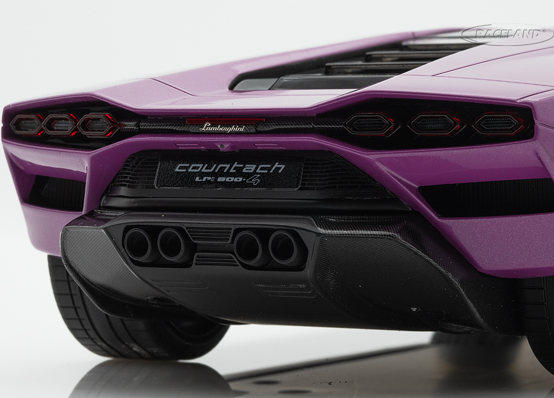 Lamborghini Countach LPI 800-4 2023 - lila