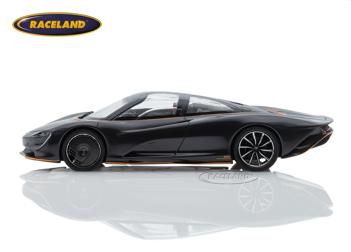 McLaren Speedtail 2019 - schwarz metallic