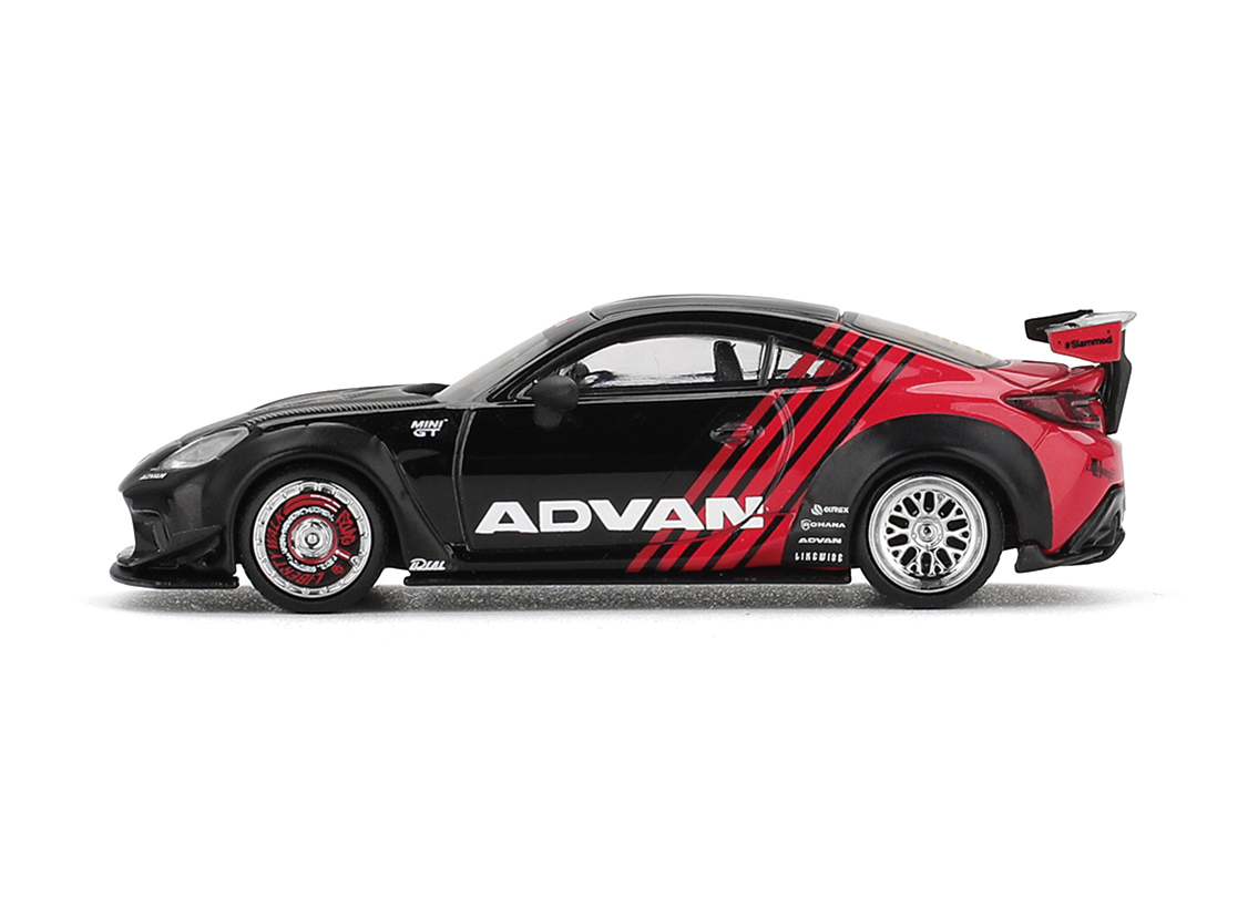 Toyota GR86 LB-Nation Advan 2025