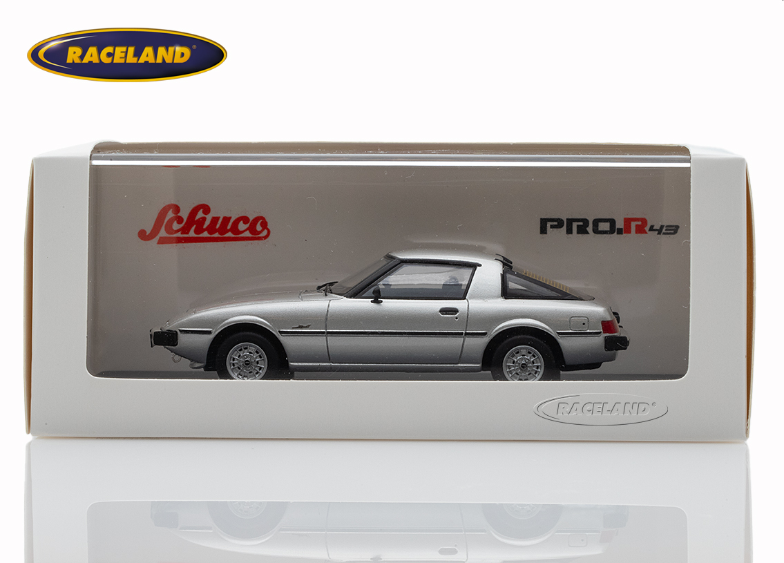 Mazda Savanna RX-7 1979 - silber