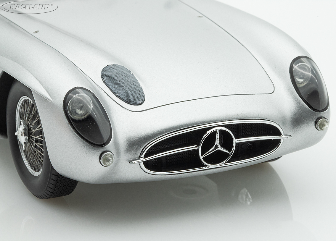 Mercedes-Benz 300 SLR Uhlenhaut Coupe 1955 - silber
