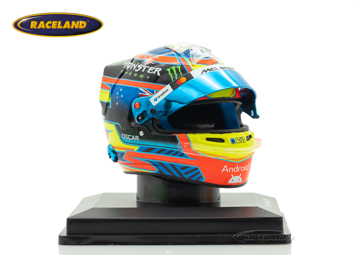 Helm F1 Team McLaren 2026