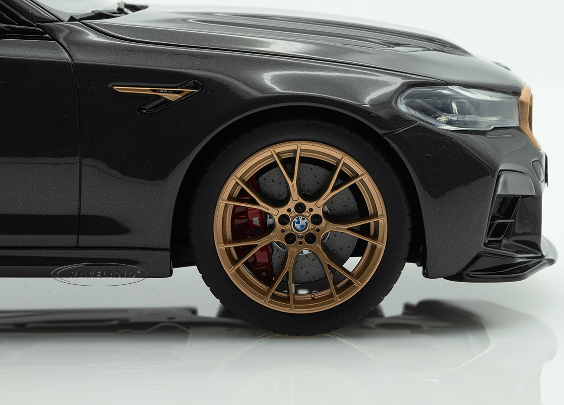BMW M5 CS 2021 - grau
