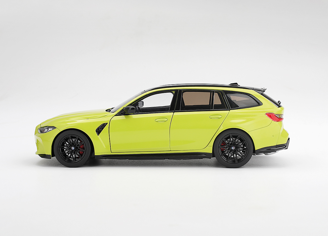 BMW M3 Touring G81 2023 - Sao Paulo Yellow Solid