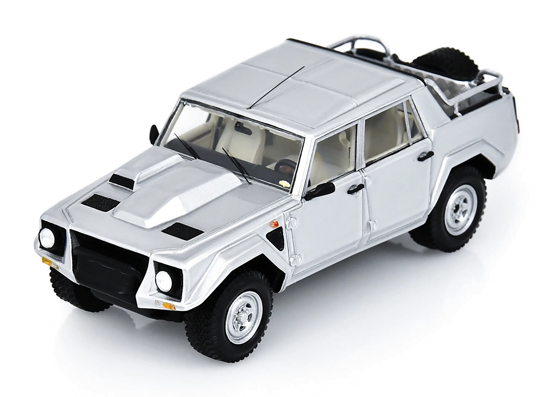 Lamborghini LM002 1986 - Street Silver