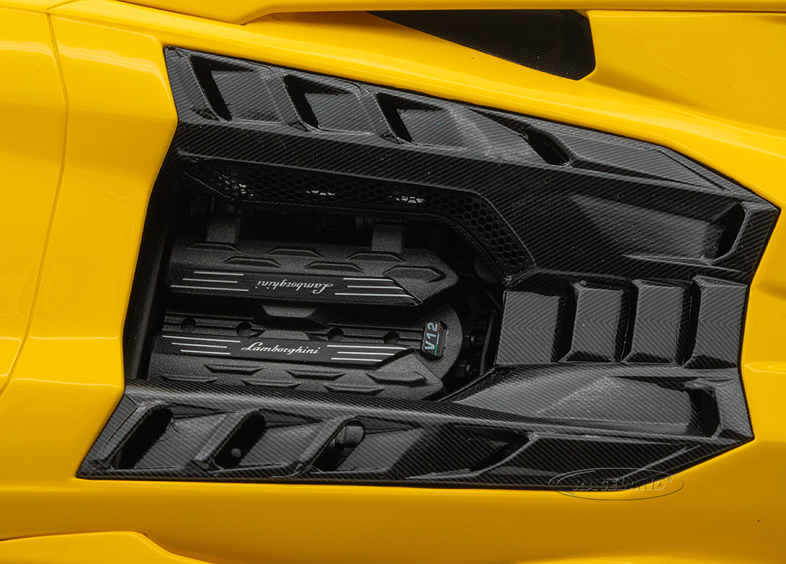 Lamborghini Revuelto 2024 - gelb