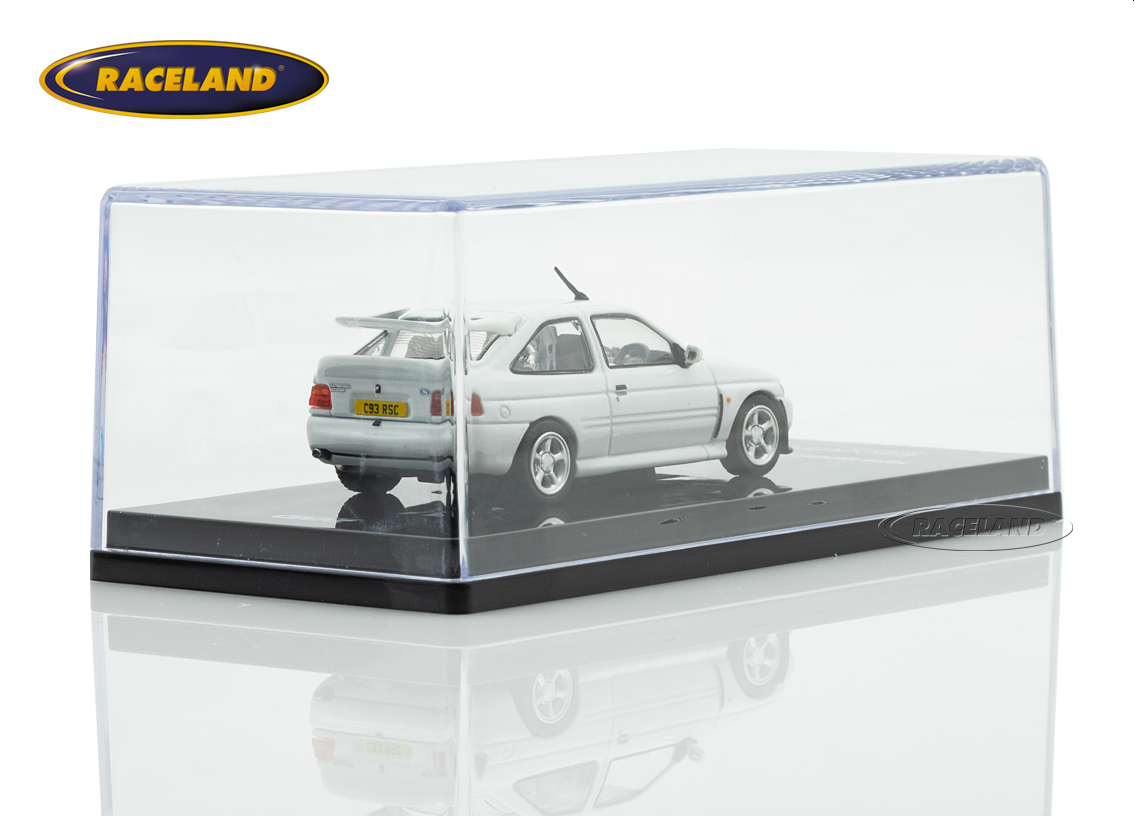 Ford Escort RS Cosworth weiss