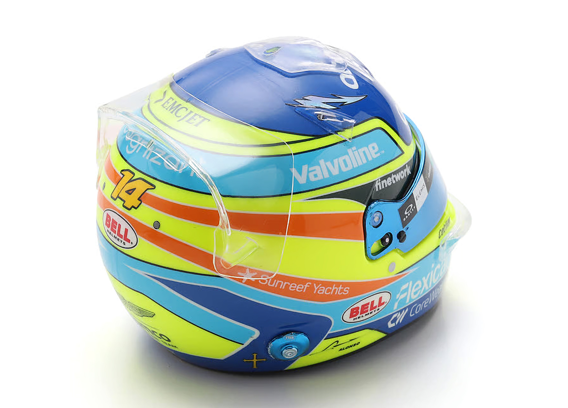 Helm F1 Team Aston Martin Aramco 2026