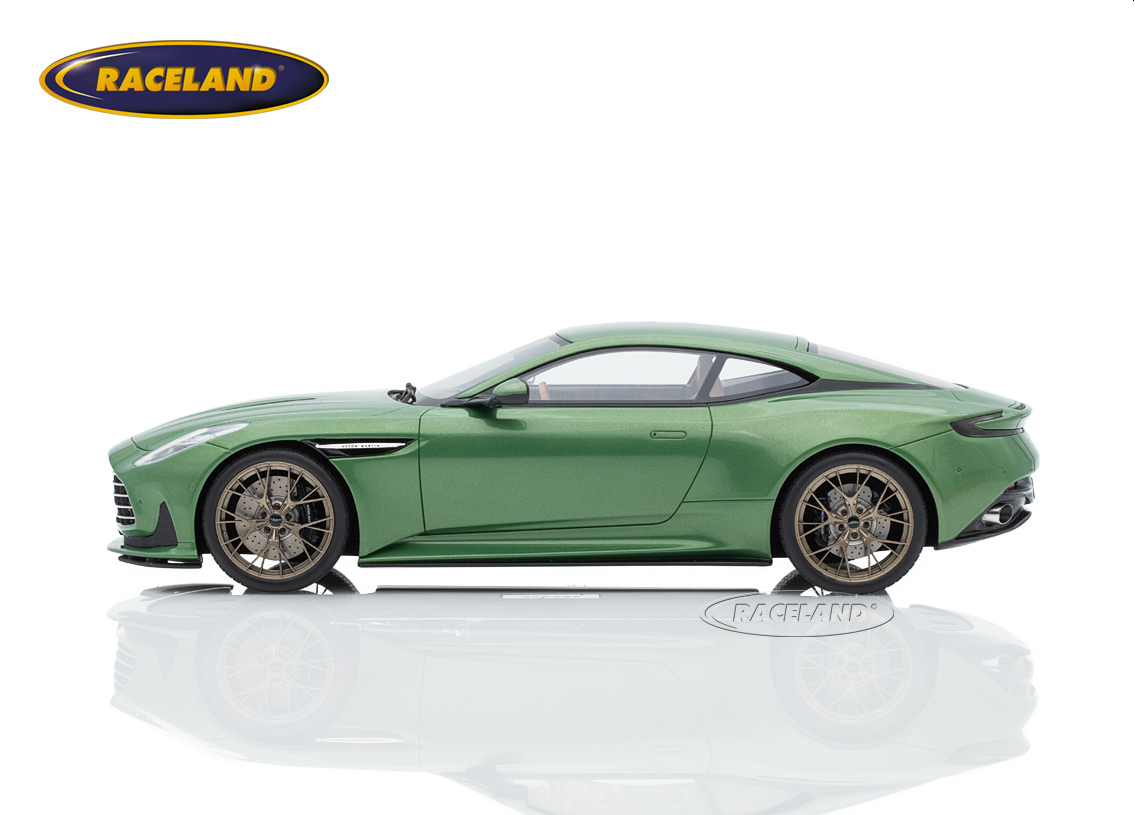 Aston Martin DB12 Vantage 2023 - grün