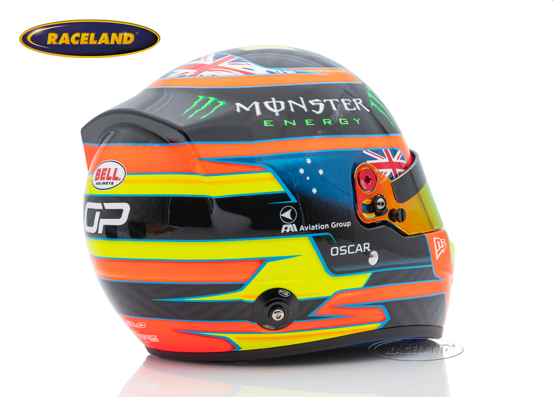 Helm Team McLaren F1 2025