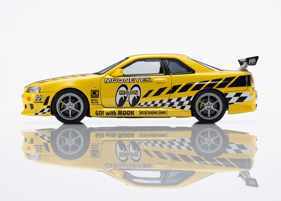 Nissan Sklyine GT-R R34 Mooneyes 2 2026 Mit LED Scheinwerfern und Rückleuchten