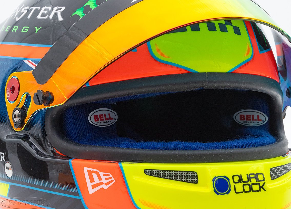 Helm Team McLaren F1 2025