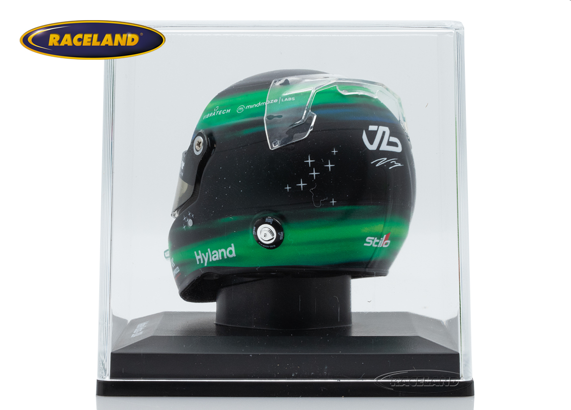 Helm F1 Team Stake Sauber 2024