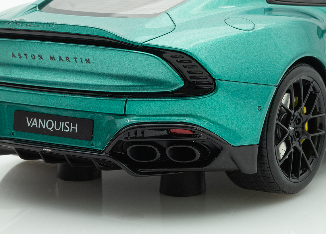 Aston Martin Vanquish 2024 - grün