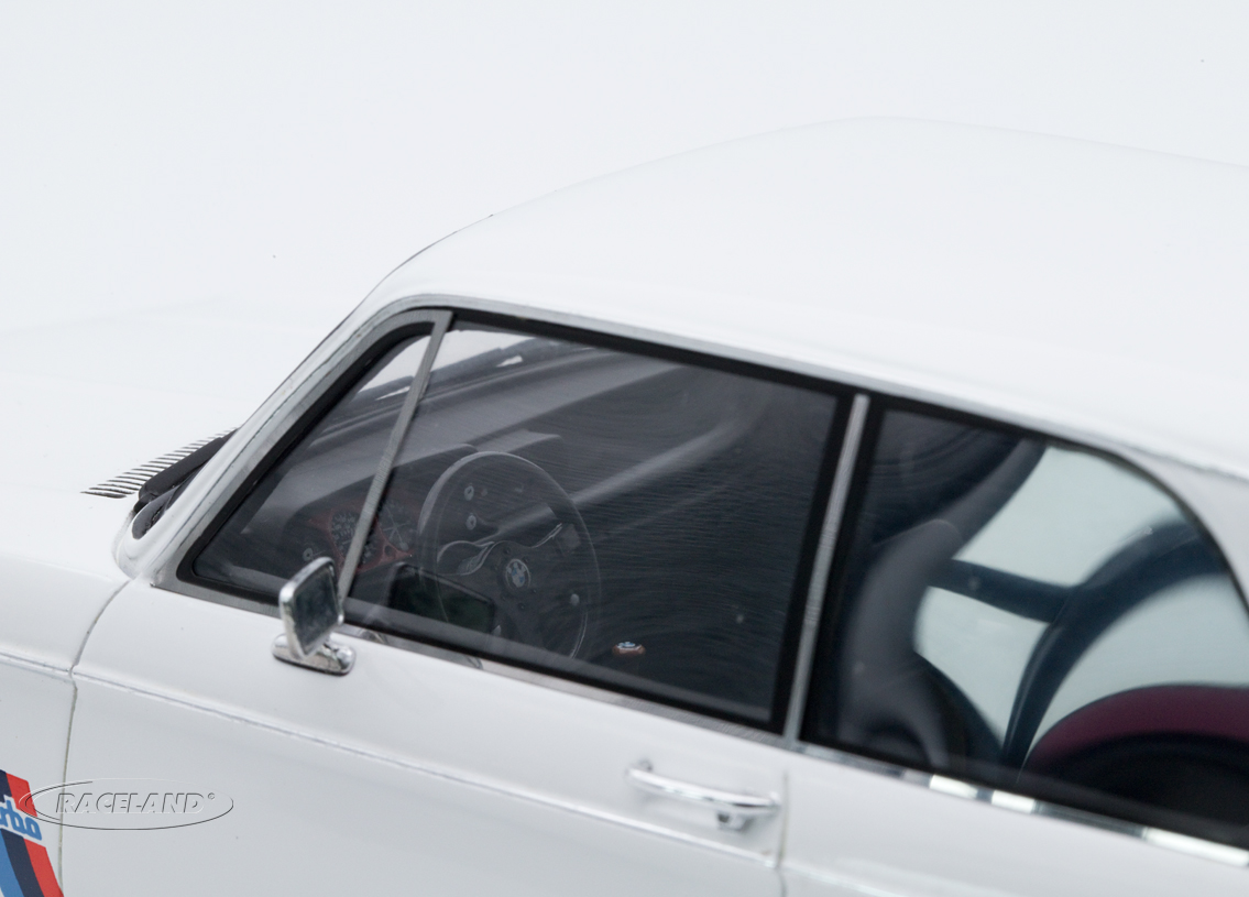 BMW 2002 Turbo 1973 - weiß
