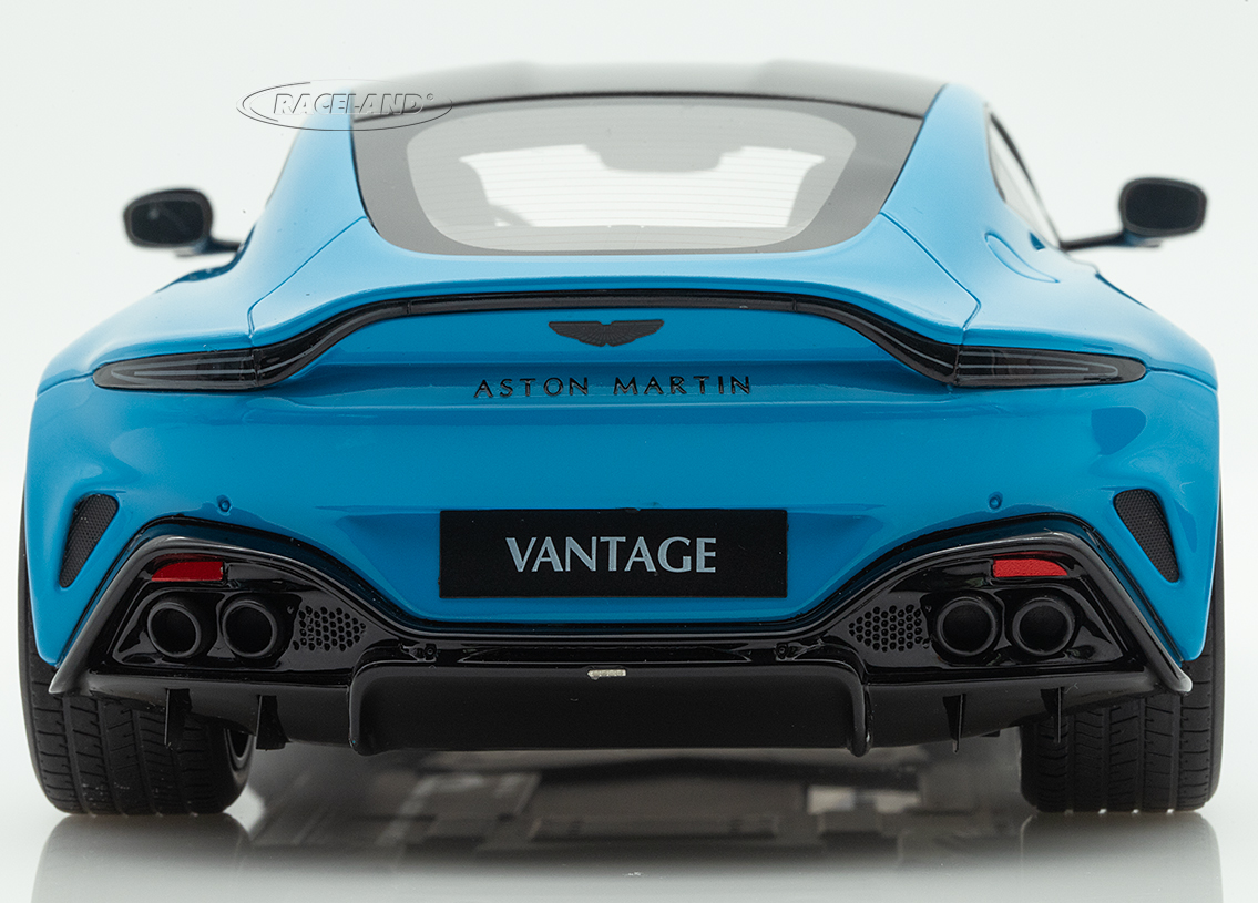Aston Martin Vantage 2024 - Eldwood Blue