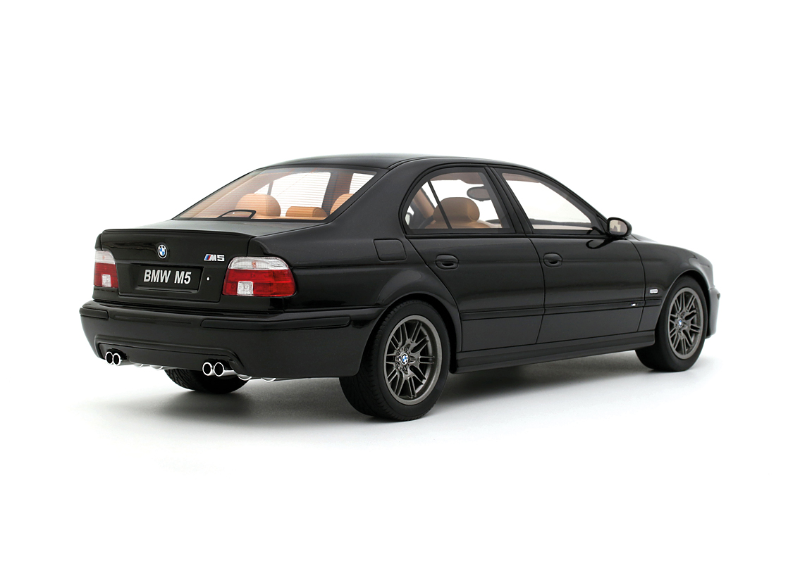 BMW M5 E39 2000 - Black Saphire Metallic