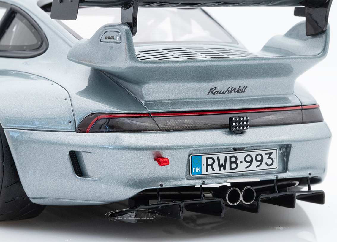 Porsche 911 RWB Yuiitsumuni 2024 - Silber