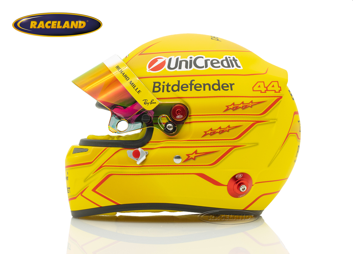 Helm Bell Team Scuderia Ferrari F1 2026