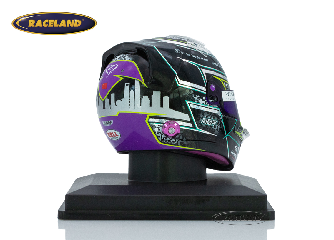 Helm F1 Team Stake Sauber 2024