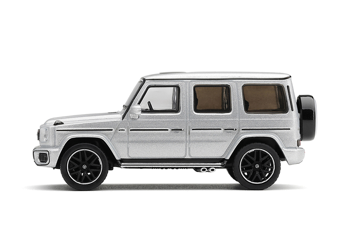 Mercedes-Benz G63 2022 - silber metallic
