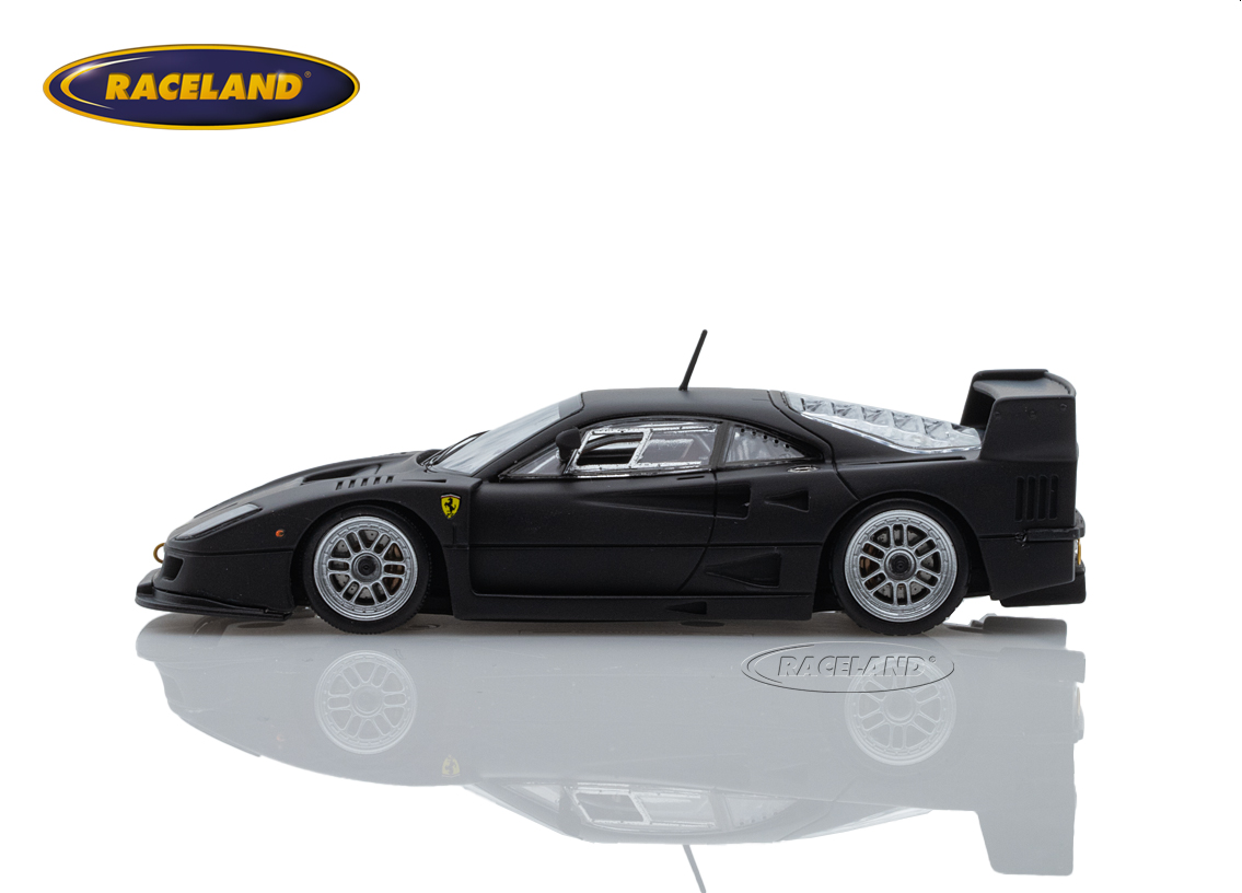 Ferrari F40 LM Präsentationsmodell 1996 - matt schwarz, silberne Enkei Rädern