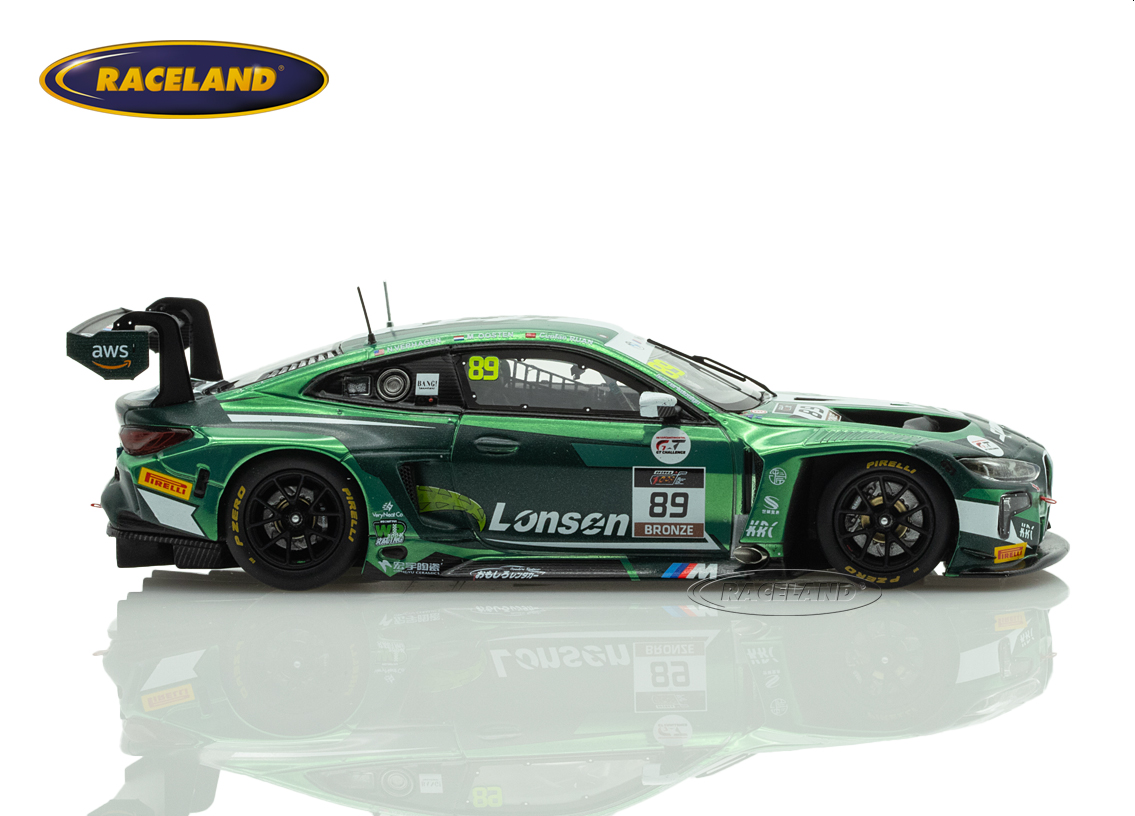 BMW M4 GT3 Evo KRC SPARK 9° 1000km Suzuka IGTC 2025