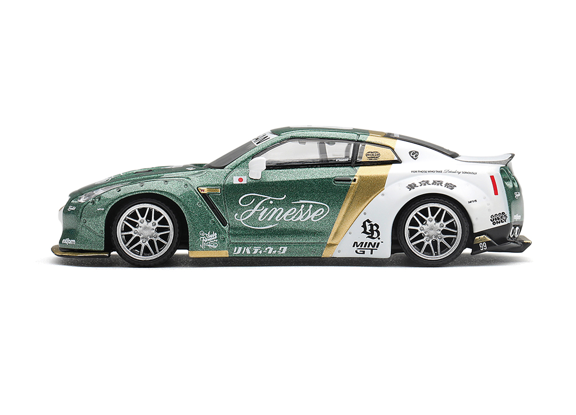 Nissan GT-R R35 LB Works Type 1 mit Custom Ducktail Auto Finesse 2025