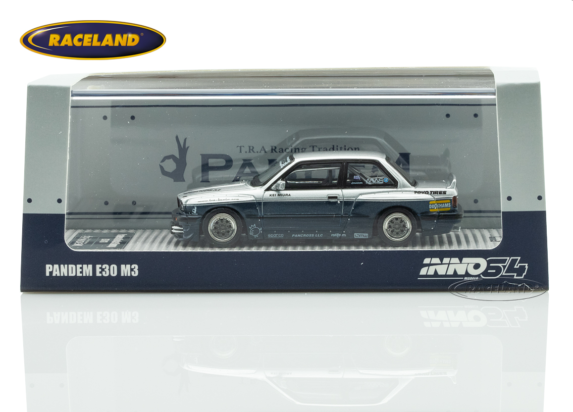 BMW E30 M3 Pandem V1.5 - silber - blau