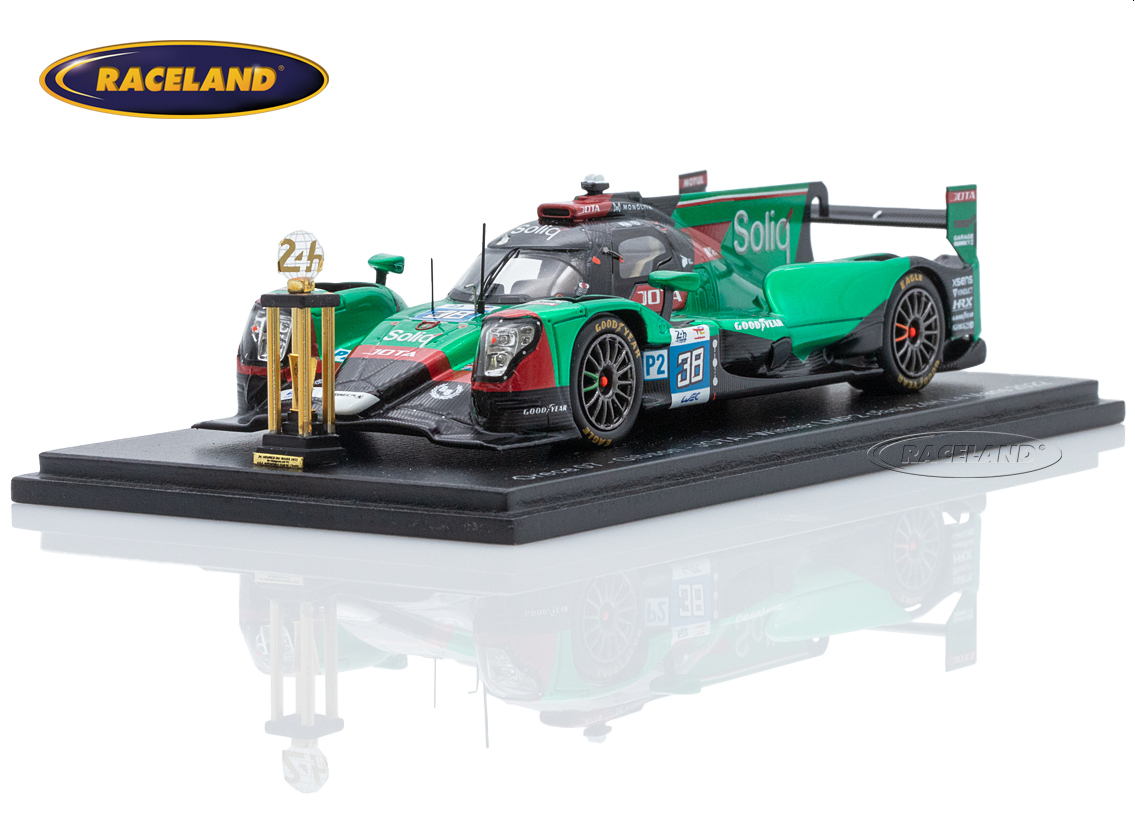 Oreca 07 Gibson Jota 5° Le Mans 2022 Sieger LMP2 mit Sieger-Pokal