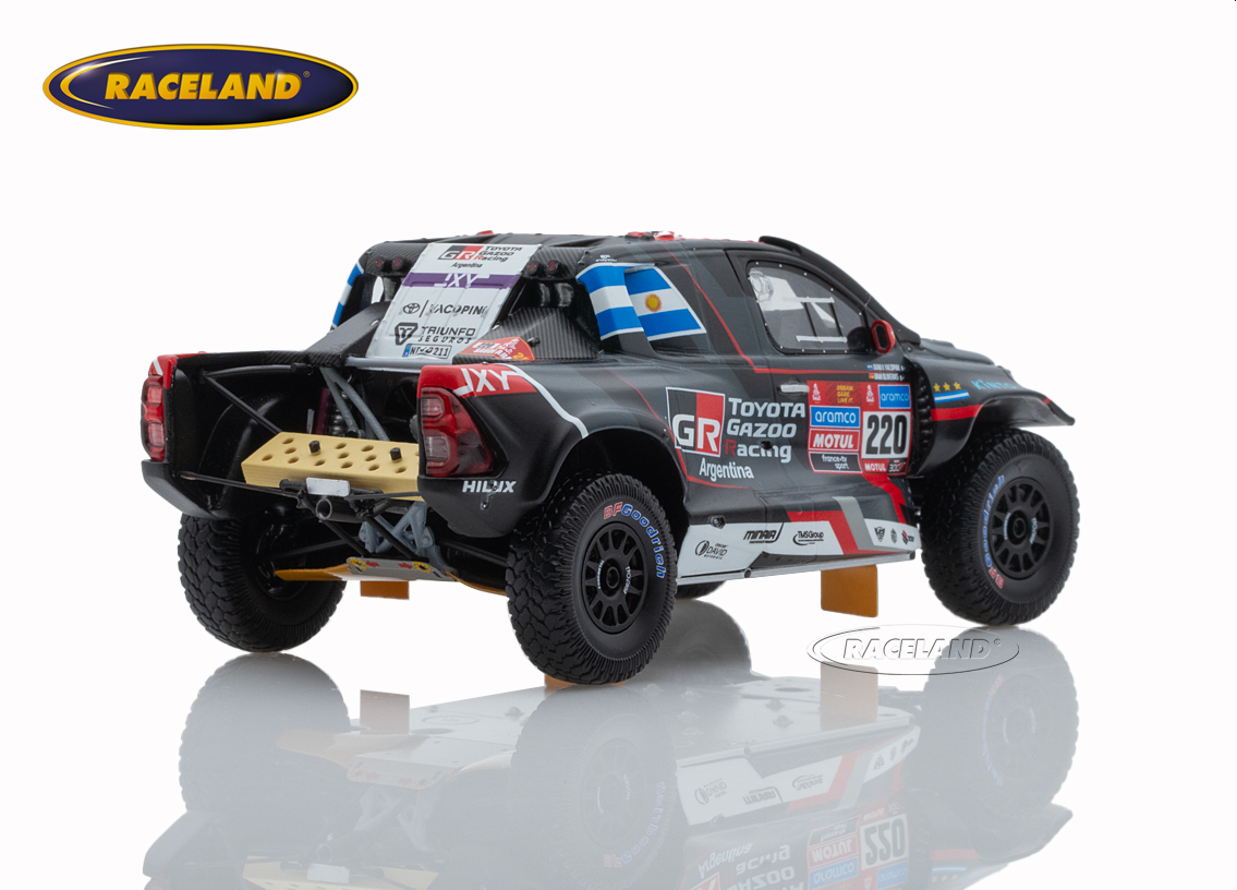 Toyota Hilux Overdrive 7° Rallye Dakar 2023