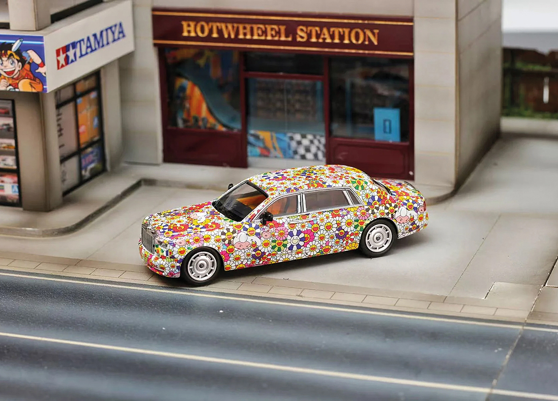 Rolls Royce Phantom VII sunflower