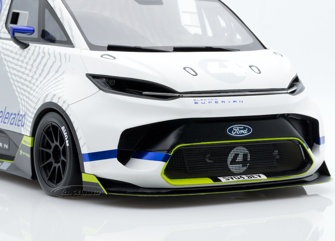 Ford Transit Electric SuperVan 4 2000HP 2022