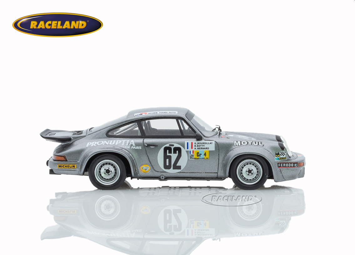 Porsche 911 Carrera RSR Pronuptia Le Mans 1977