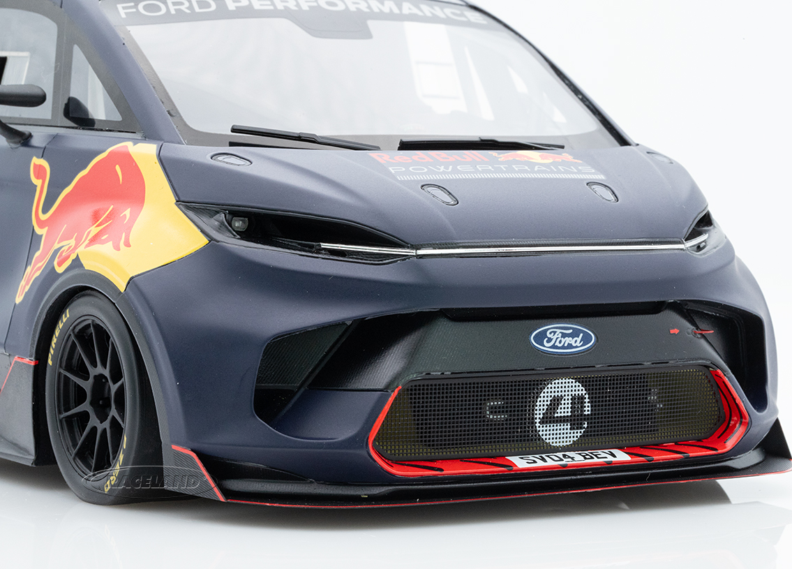 Ford Super Van 4 Red Bull Demofahrten Circuit du Grand Sambuc 2023