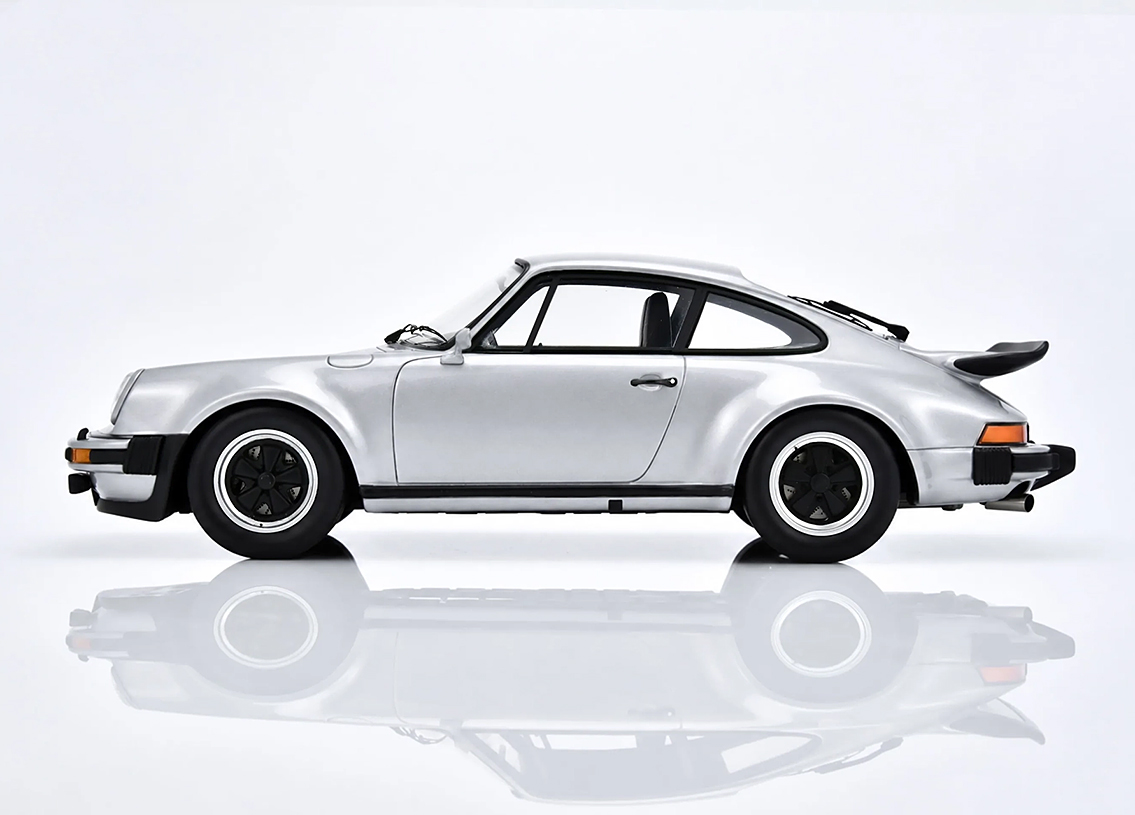 Porsche 930 Turbo 3.0 1975 - silber