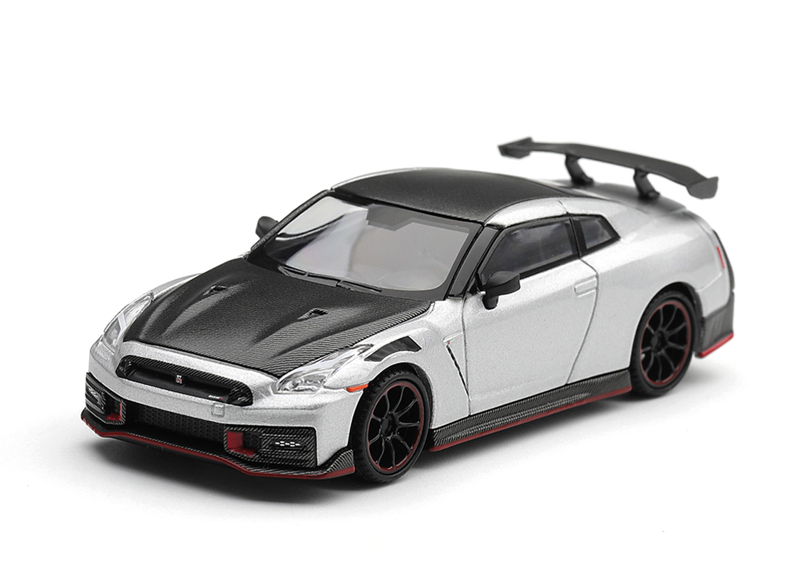 Nissan GT-R R35 Nismo 2024 - silber metallic 2024