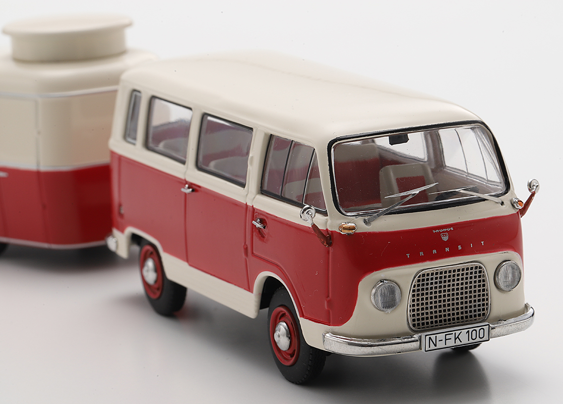 Ford FK 1000 mit Eriba Puck Anhänger 1955 - rot/weiss