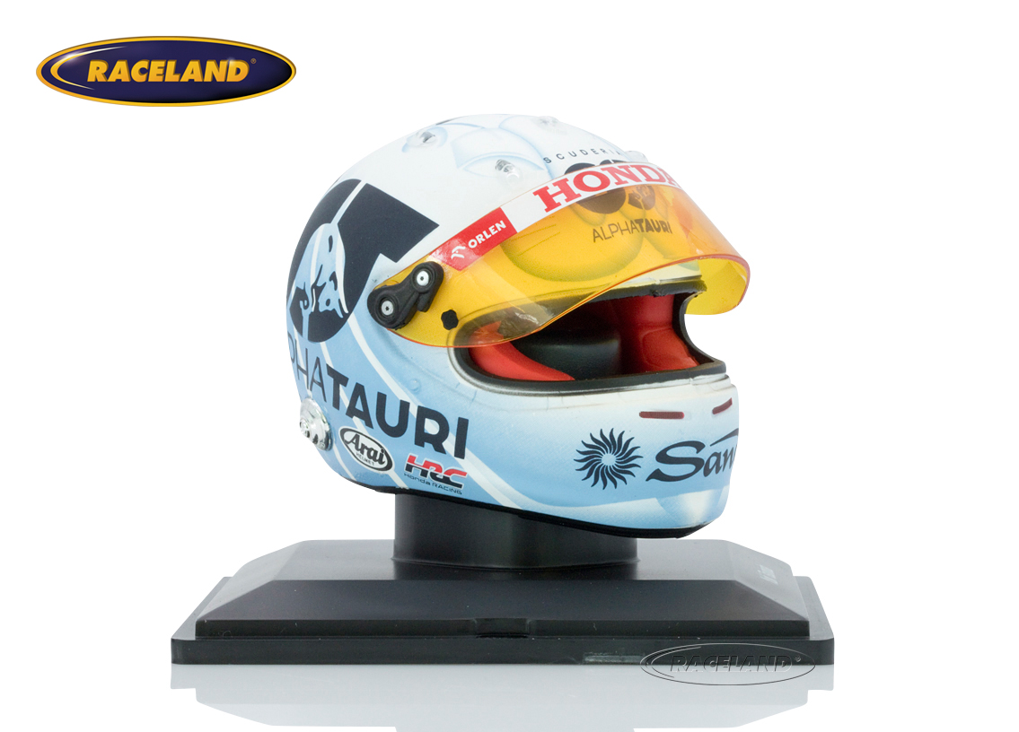 Helm Scuderia Alpha Tauri F1 GP Singapur 2023