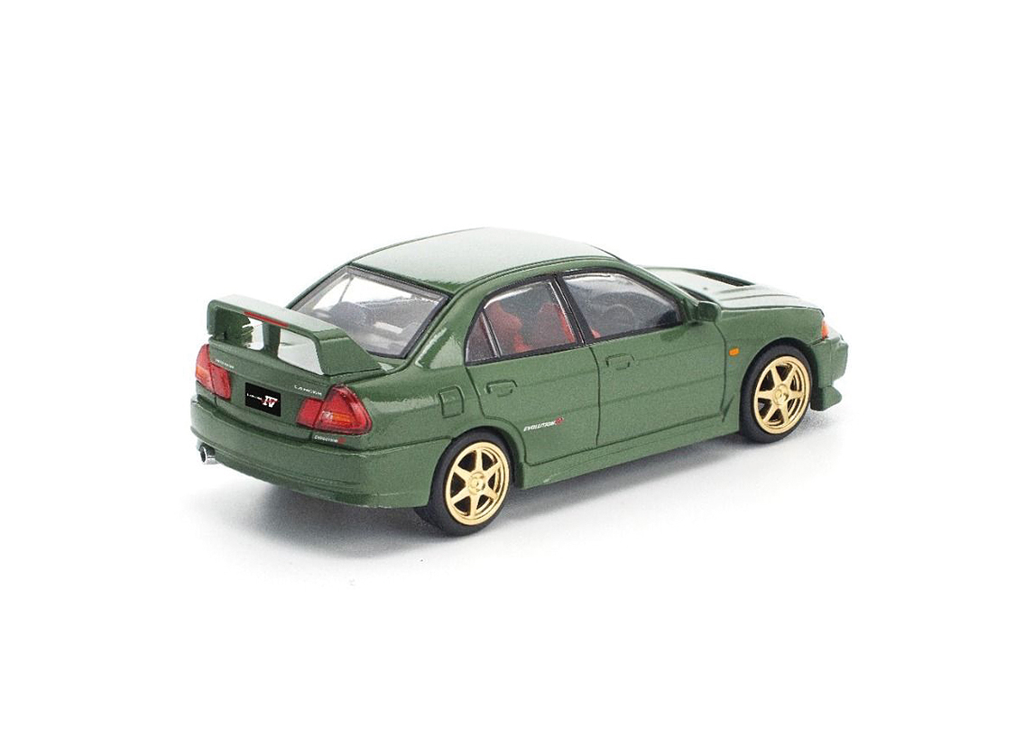 Mitsubishi Lancer Evo IV - matt grün