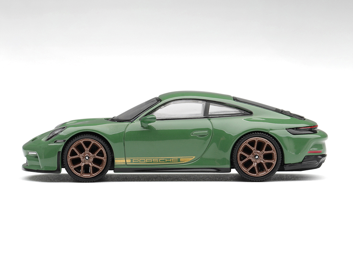 Porsche 911 (992) GT3 Touring 2022 - auratiumgrün