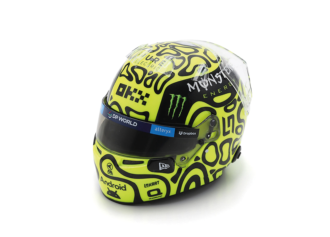 Helm F1 Team McLaren 2024