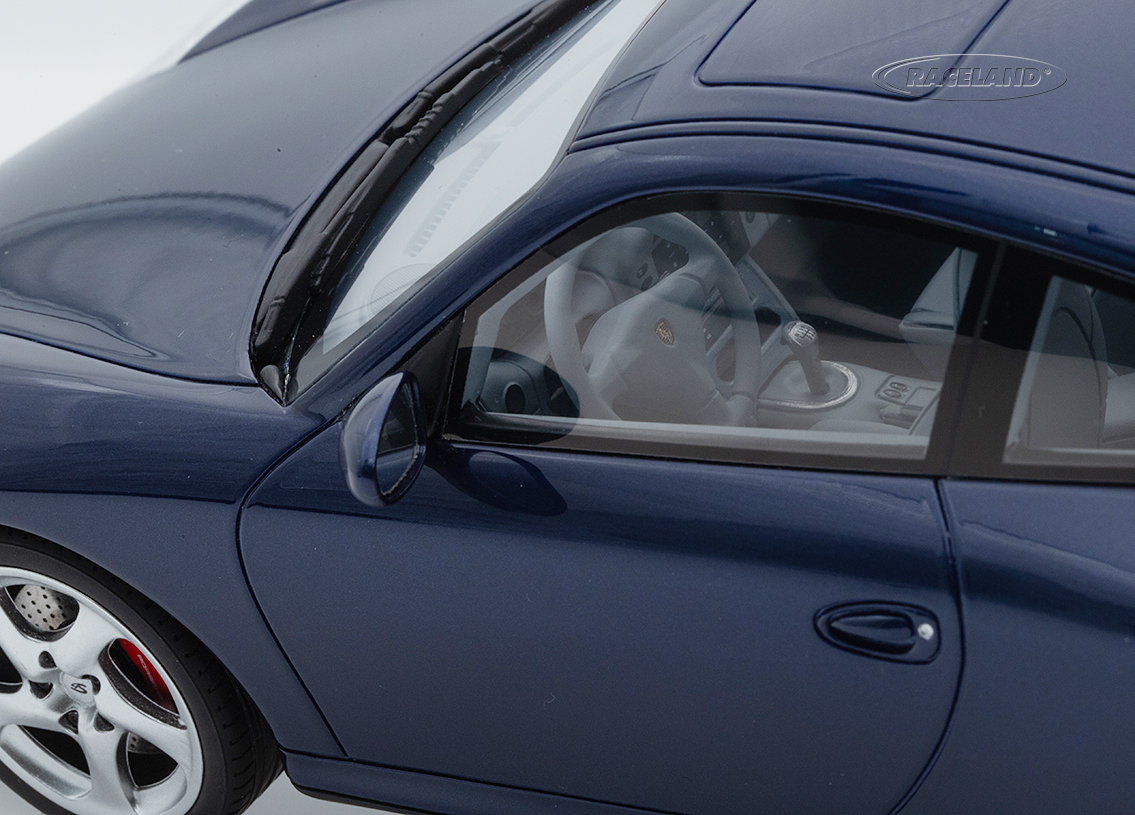 Porsche 911 996.2 Carrera 4S 2002 - Dunkelblau