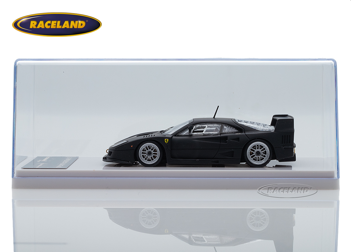 Ferrari F40 LM Präsentationsmodell 1996 - matt schwarz, silberne Enkei Rädern