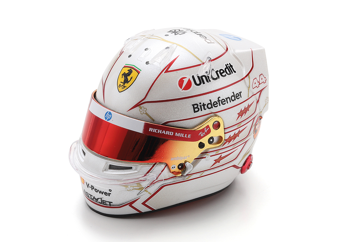 Helm Scuderia Ferrari F1 GP Japan Suzuka 2026